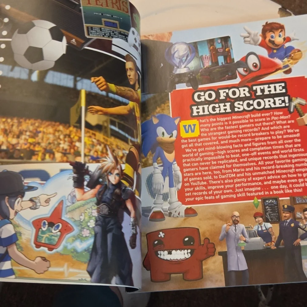 Scholastic All-Time Gaming Records - Bold Red Cover